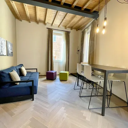 Saragozza 3 Intero In Centro Storico Wifi E Parcheggio Gratuito