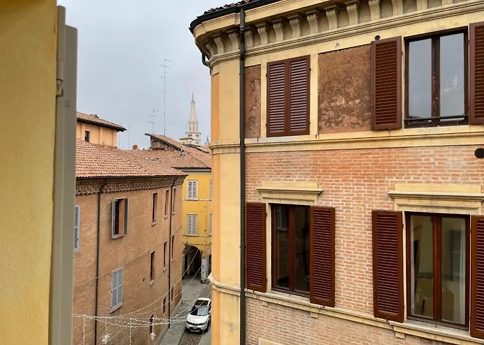 Saragozza 3 Intero In Centro Storico Wifi E Parcheggio Gratuito Apartman Modena