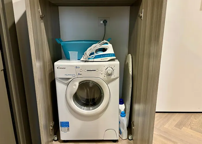 Apartman Saragozza 3 Intero In Centro Storico Wifi E Parcheggio Gratuito